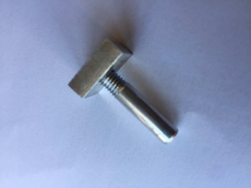 Tube taraudé.JPG, 1.31 MB
Vues 64 fois
Taraudage du tube et vissage sur une platine pour une bonne résistance