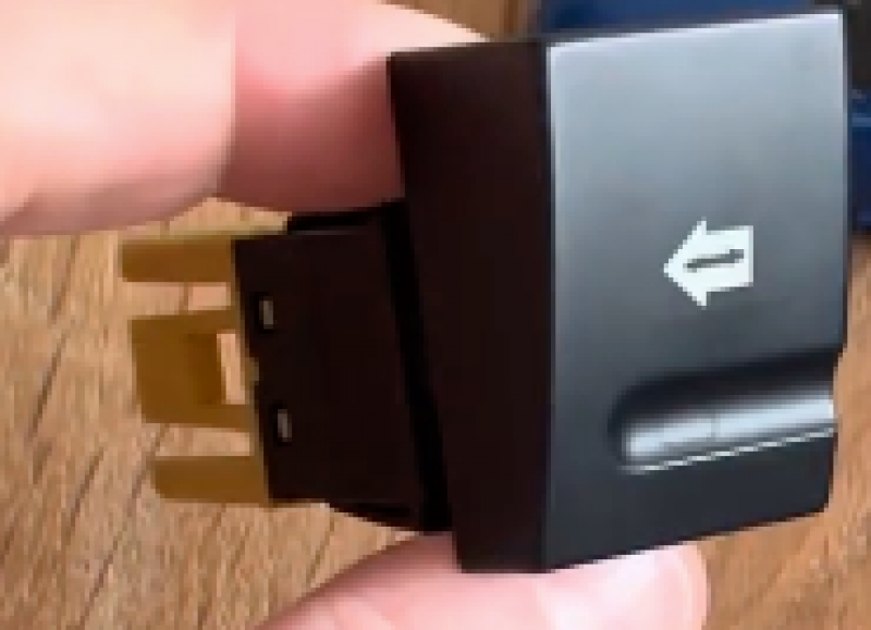 BOUTON ORIGINE ON OFF.png, 42.37 KB
Vues 301 fois

